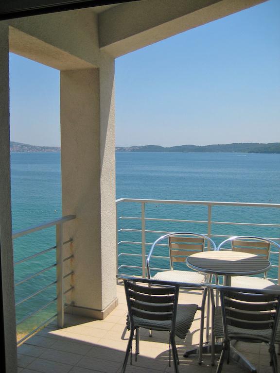 Apartments Marer Trogir Cameră foto
